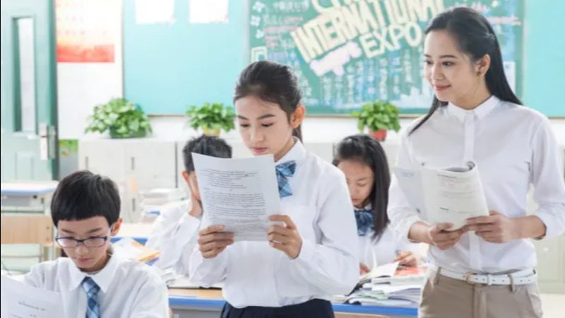 小标题：选择机构，关注这些关键指标