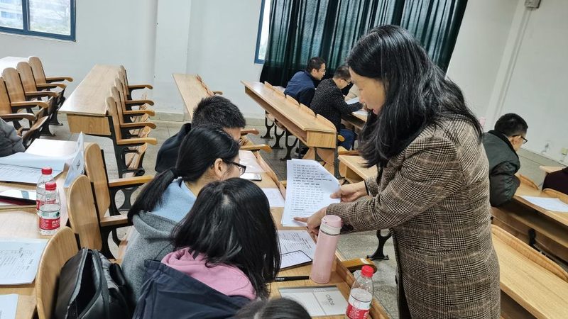 零基础电工技能培训，如何选择合适课程？**